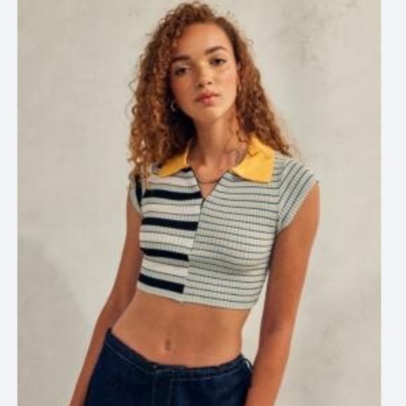 Urban outfitters BDG striped knit collared half zip open back - Picture 6 of 6